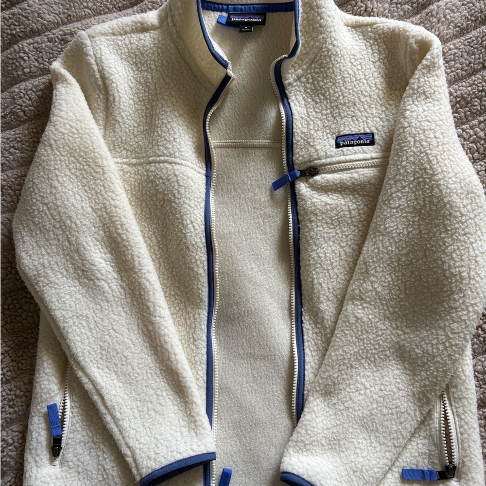 Patagonia Cream Fleece with Navy Trim